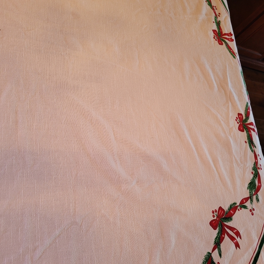 Holiday tablecloth - Picture 11 of 11